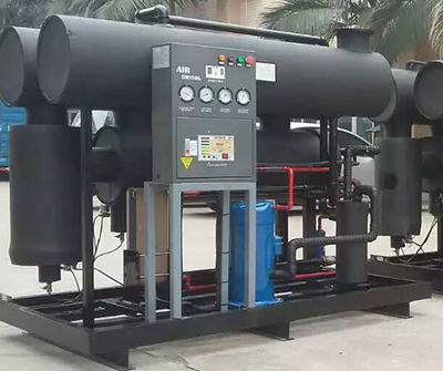 100立(li)方冷凍(dong)式幹燥(zao)機